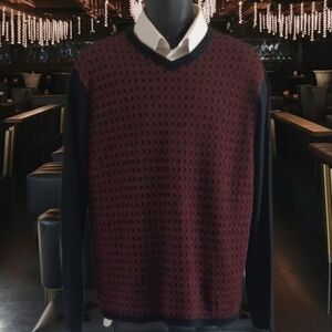 Kenneth Cole V-Neck Sweater in Black and Red